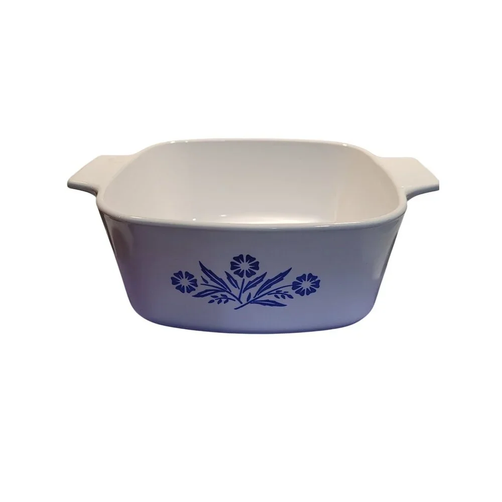 Vintage CorningWare Blue Cornflower A-1 1/2-B Casserole Dish 1.5 Liter White & B
